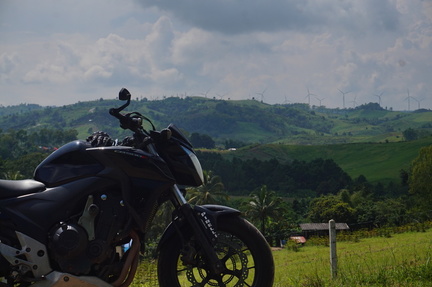 Honda CB500F with the mountains