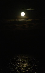 Full moon over the sea